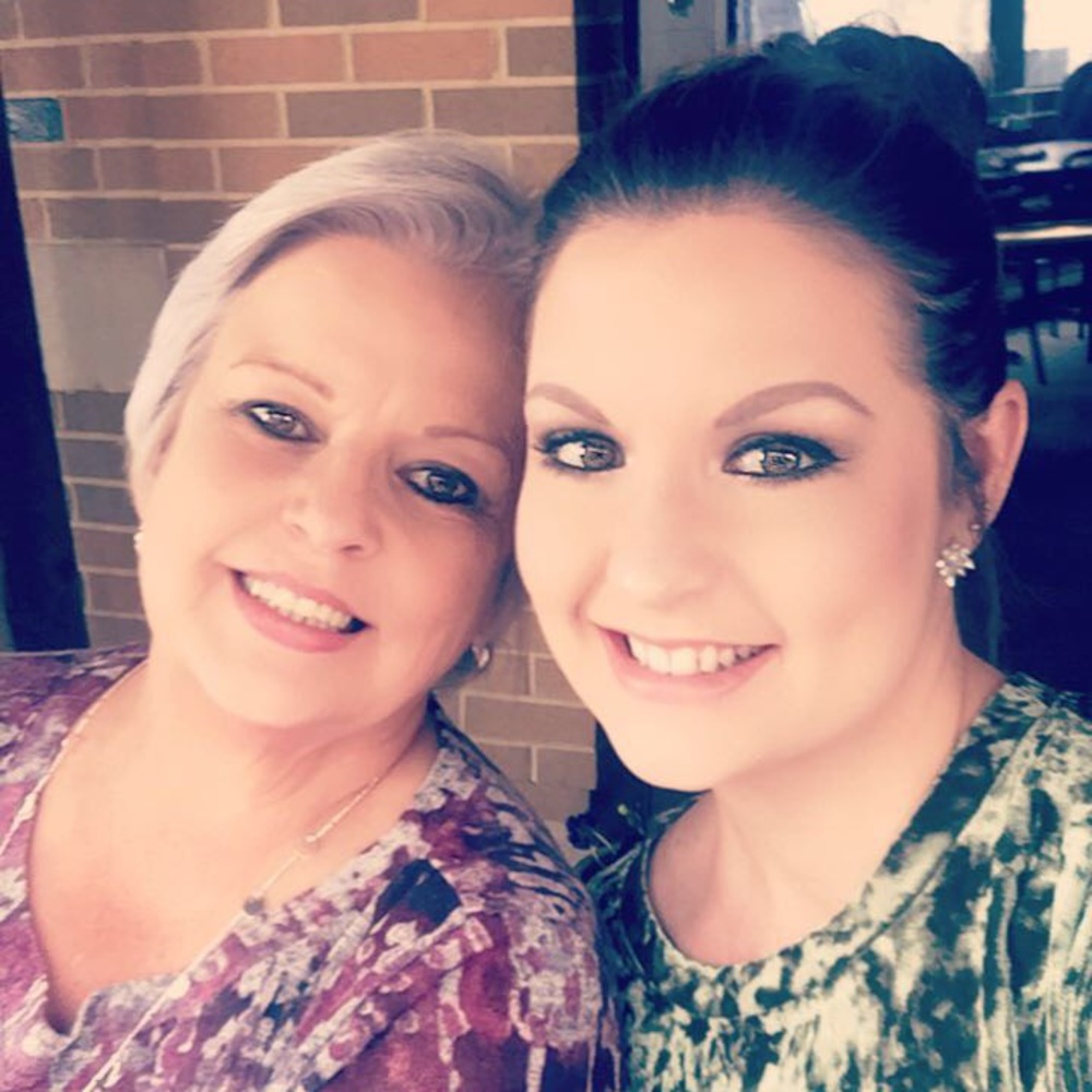 Meet your Posher, Pam
